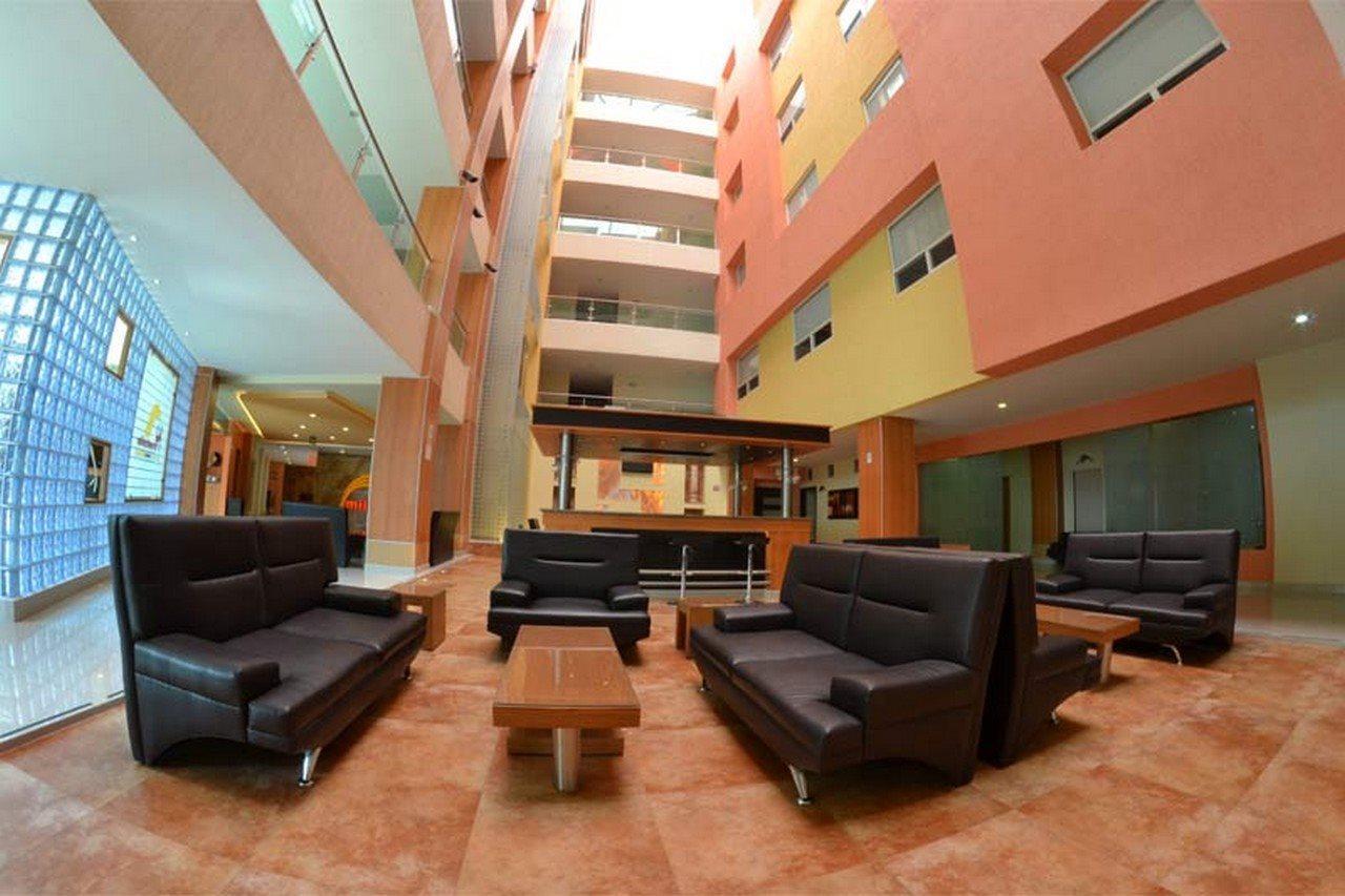 Hostalia Hotel Expo & Business Class Guadalajara Exterior photo